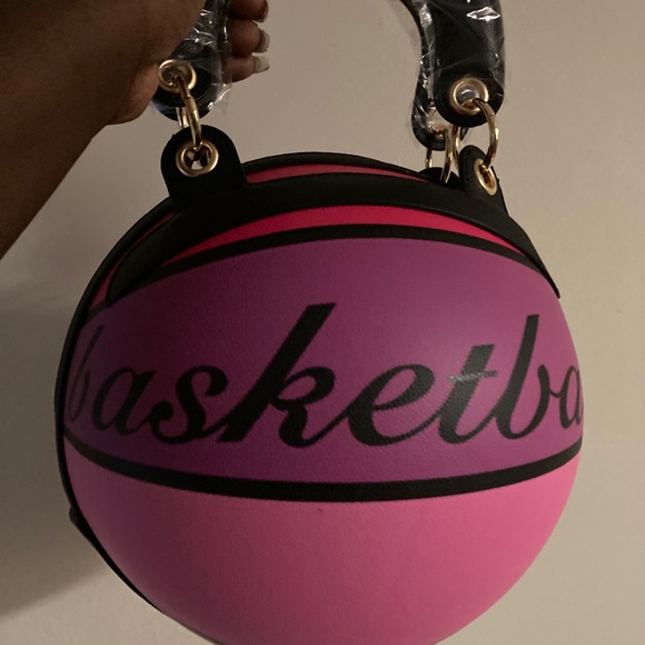 Purse - Picture 3 of 4